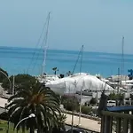 דירה Joli Bord De Mer, Clim, Balcon, Parking Prive